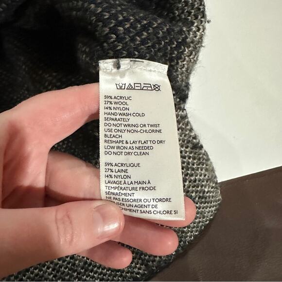 Urban Outfitters Silence + Noise Gunner‎ Plaid Long Sleeve Sweater Size XS/S - Picture 6 of 9